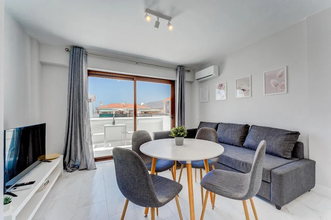 Harmony Apartment With Ocean View In Parque Royal location